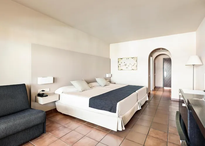 Jacaranda Отель