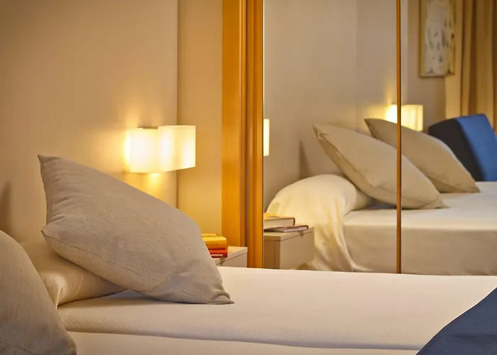 Jacaranda 4* Адехе