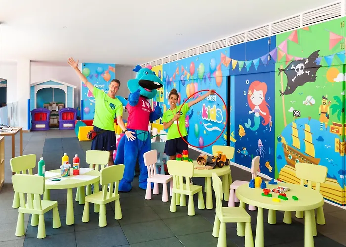 Jacaranda Отель Адехе