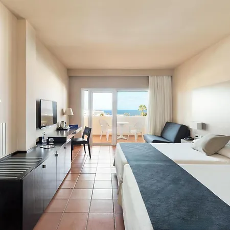 بيست جاكاراندا فندق أذيخي