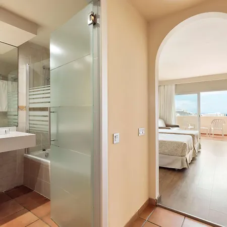Jacaranda Hotell