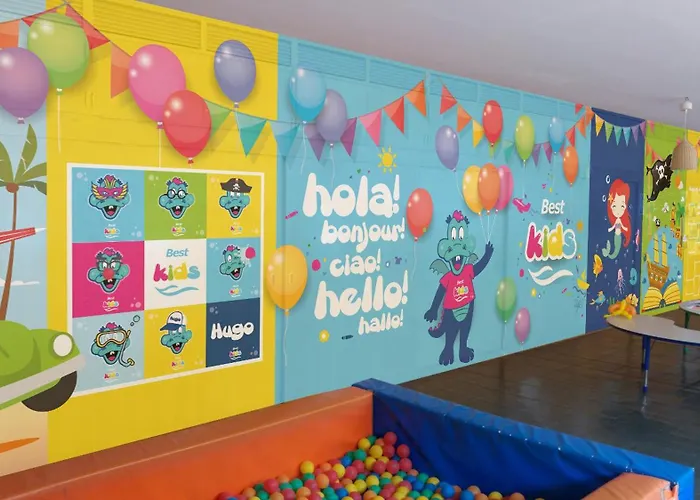 מלון Jacaranda אדחה