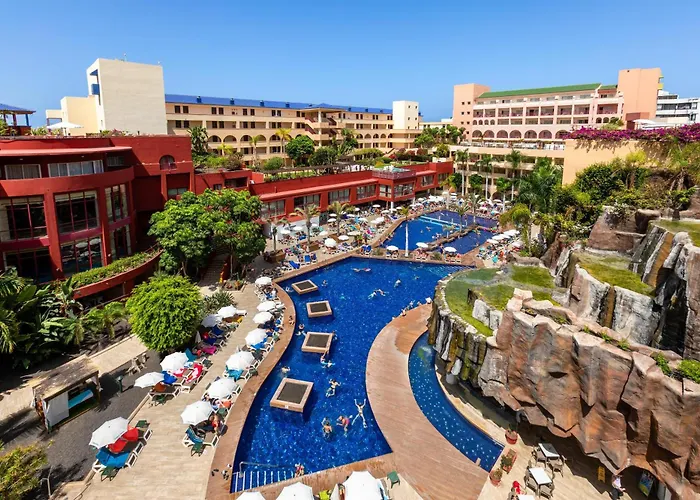 Jacaranda מלון אדחה